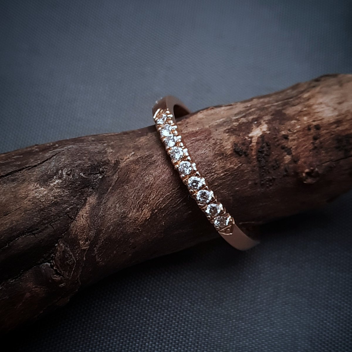 Ring – Modest Flow